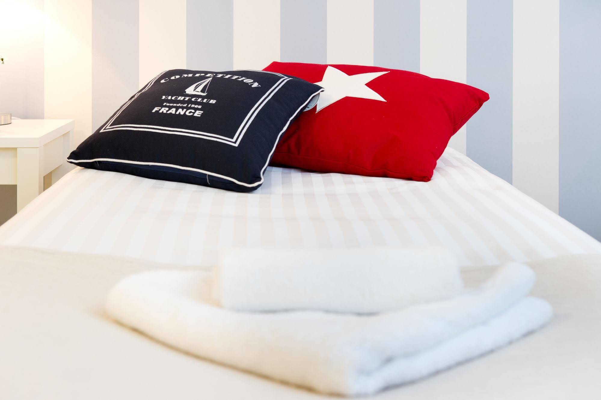 Attendo Park Hotell Huddinge Zewnętrze zdjęcie